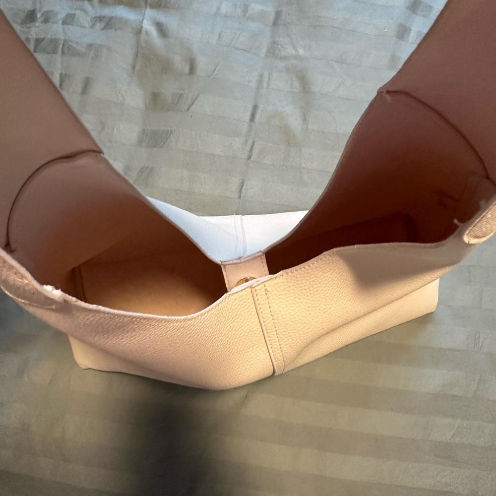 Universal Thread Neutral Pebbled Leather Hobo Bag… - image 3